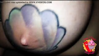 Пара сняла на телефон домашнюю анальную долбежку с окончанием во внутрь